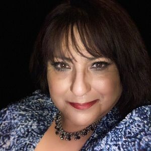 Meet your Posher, Dalia